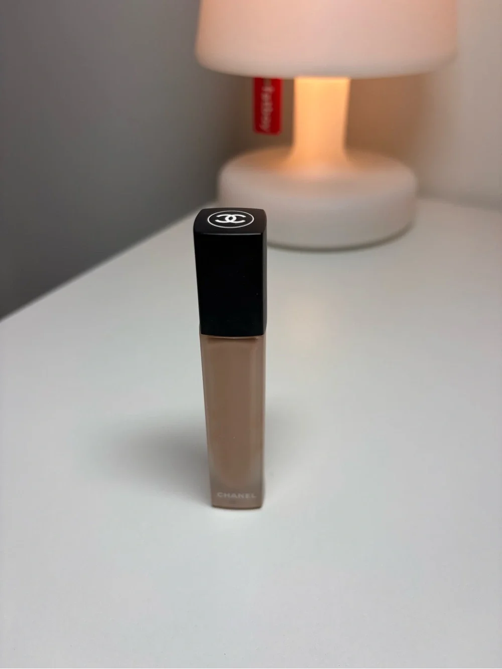 Chanel ultra le teint concealer , B20